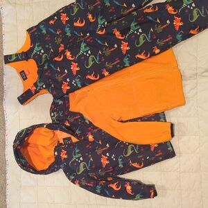 Boys 4T snowpants and 3-in-1 jacket set